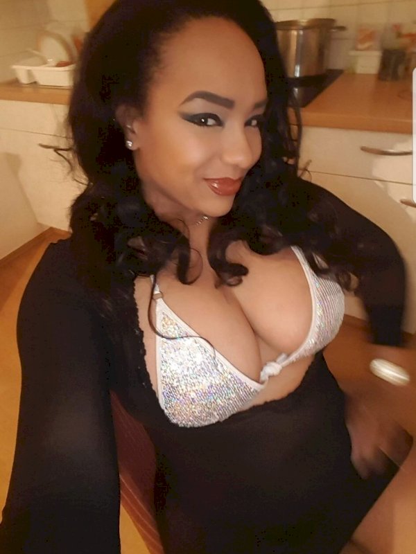 איה השווה ביותר