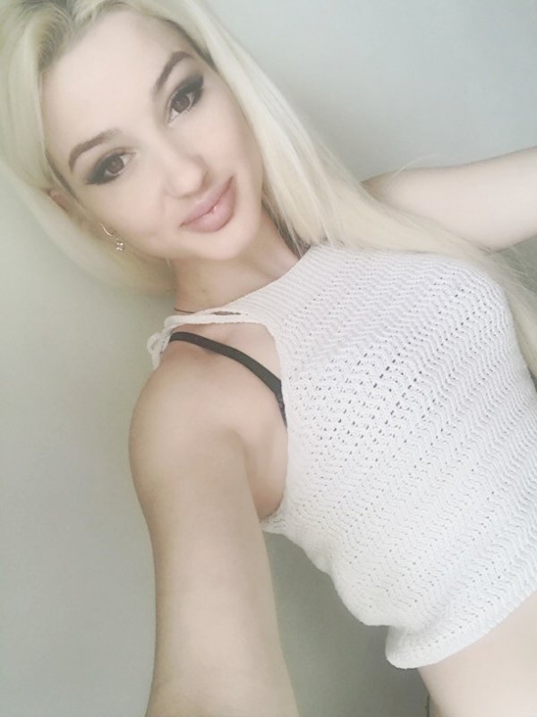 אנה החושנית